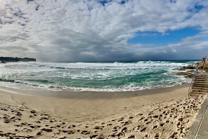 Sydney Beaches Half Day Drive and Walk Tour - Bondi Beach: the short ocean walk that delivers big payoff